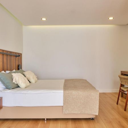 Nixie Hotel & Beach - Adult Only Яликавак Екстер'єр фото